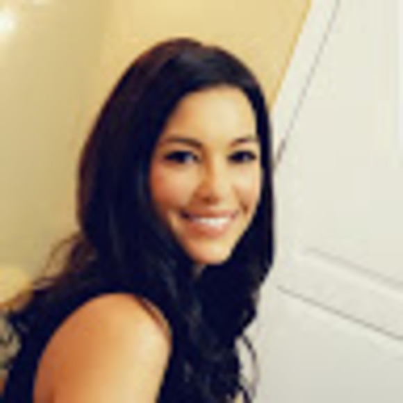 Meet your Posher, Stefani - Picture 1 of 1